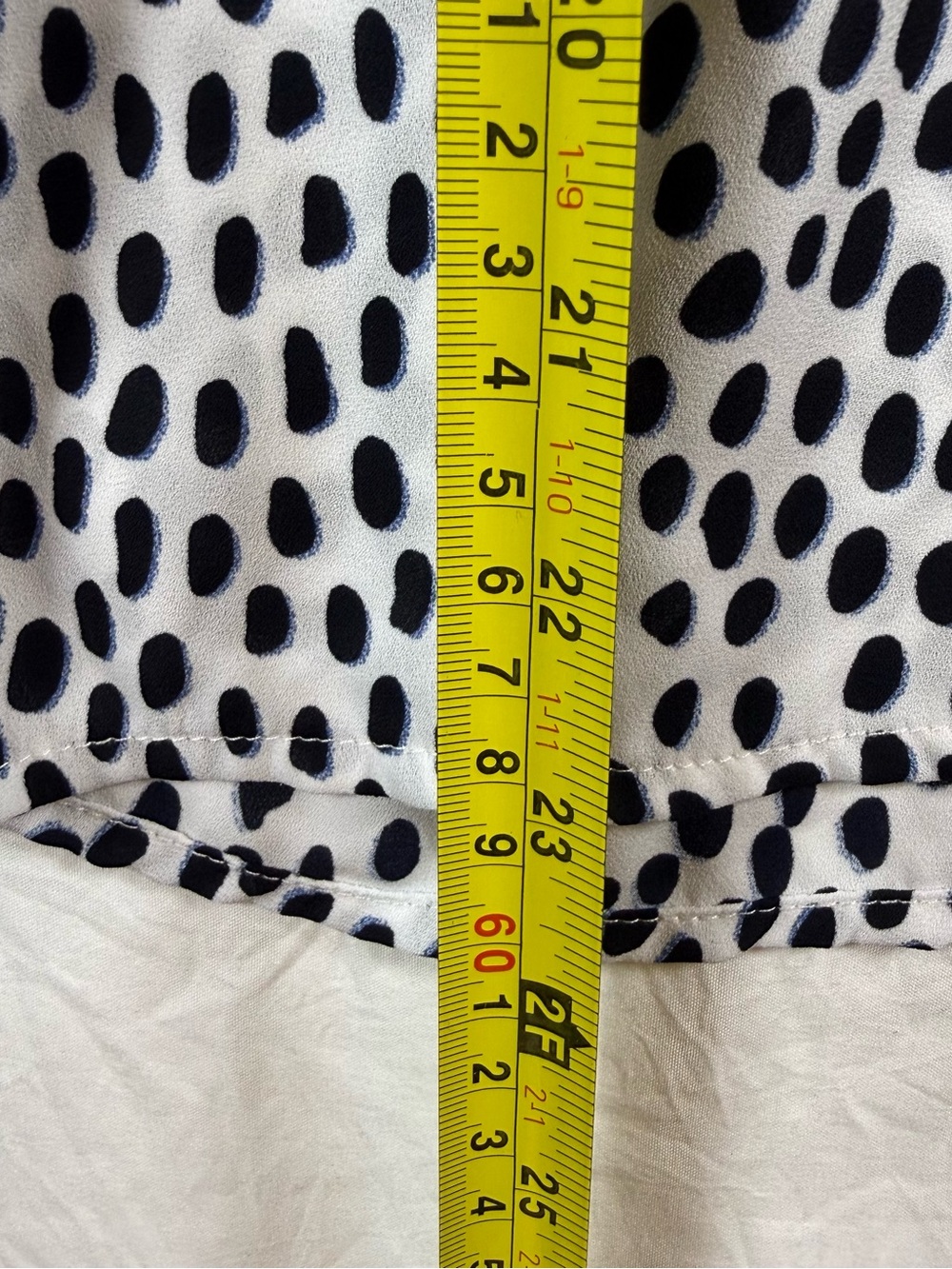 J.Crew Black White Polka Dot V-Neck Blouse Long Sleeve Size 00 - Picture 5 of 7